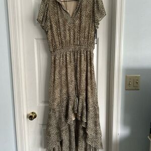 🛍️ Leopard Print Maxi Dress